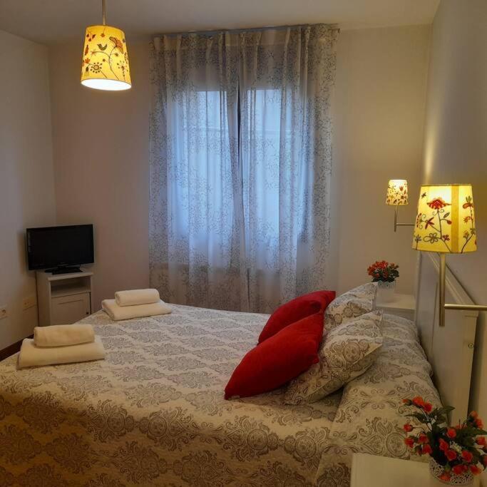 Precioso Apartamento A Pie De Montanas Y Playas กาเรญา เด กาบราเลส ภายนอก รูปภาพ